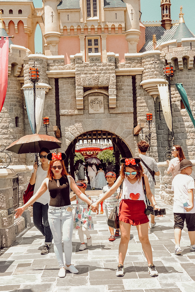 7ACDA261-4787-4B50-8551-780E47428686